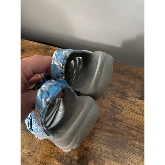 Keen Blue Water Shoes | Size 3 - Picture 5 of 7